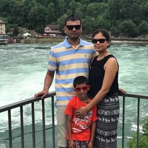 Meet your Posher, Himali